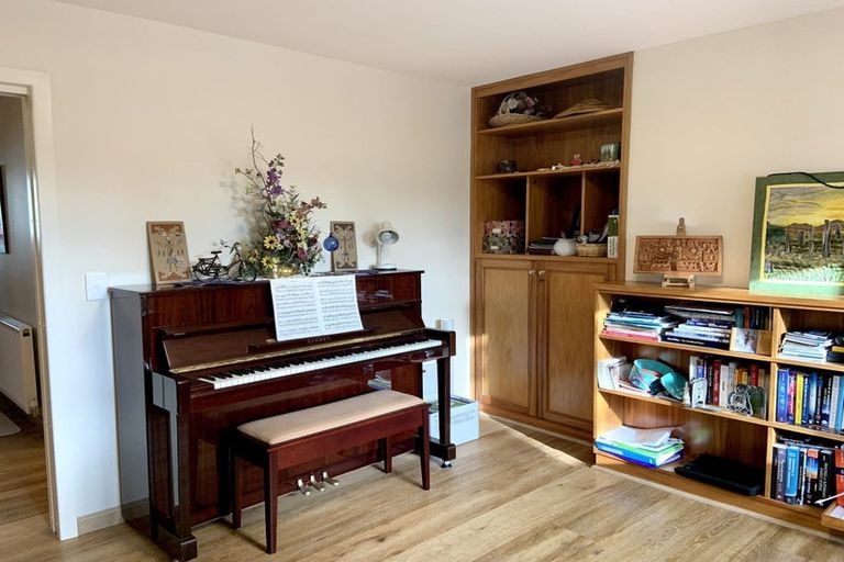 Photo of property in 28 Ryeland Avenue, Ilam, Christchurch, 8041