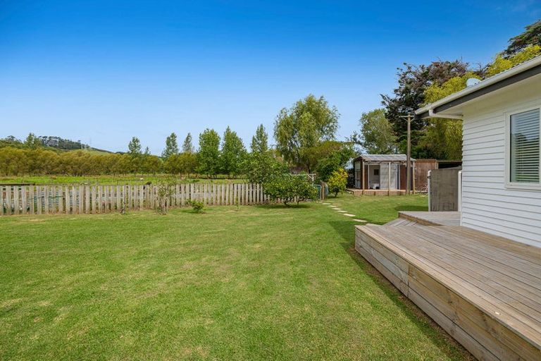 Photo of property in 2744 Kaipara Coast Highway, Glorit, Warkworth, 0984