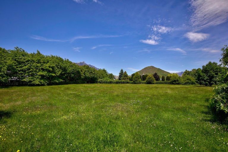 Photo of property in 8/188 Domain Road, Speargrass Flat, Queenstown, 9371