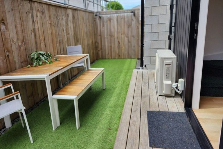 Photo of property in 4/52 May Street, Hamilton East, Hamilton, 3216