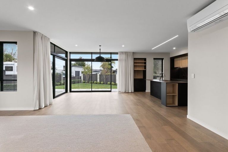 Photo of property in 14 Galbraith Avenue, Beerescourt, Hamilton, 3200