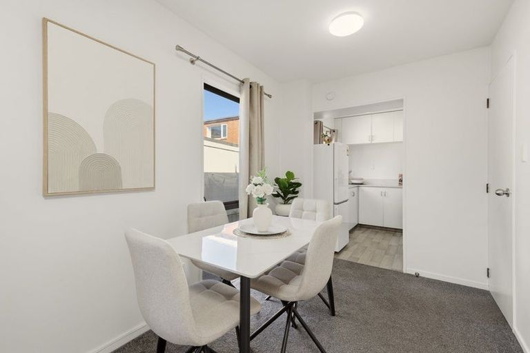 Photo of property in 1/19 Grove Road, Addington, Christchurch, 8024
