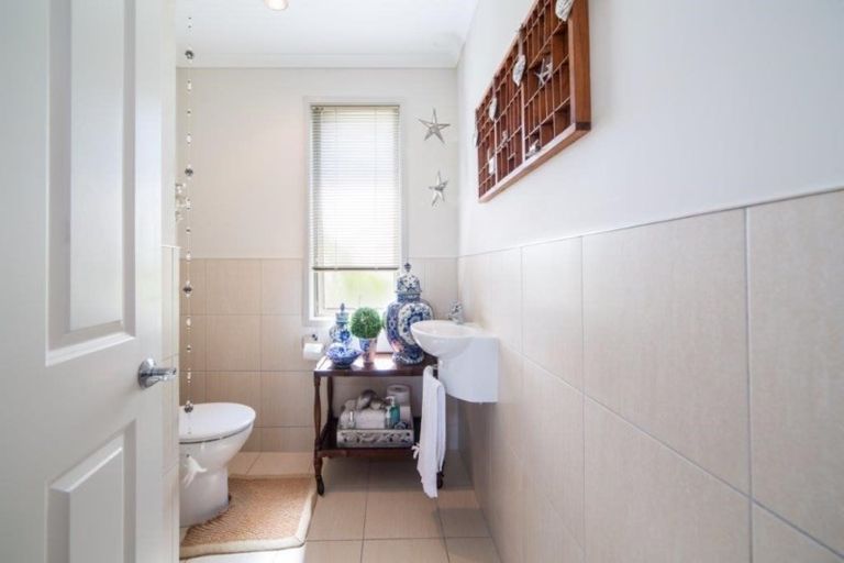 Photo of property in 19 Voyager Drive, Gulf Harbour, Whangaparaoa, 0930