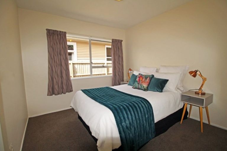 Photo of property in 2/27 Hendon Street, Edgeware, Christchurch, 8013