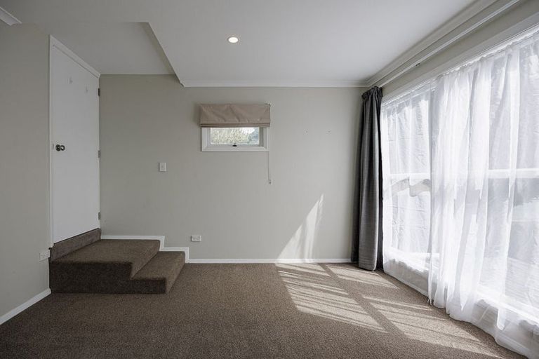 Photo of property in 49 Meeanee Road, Taradale, Napier, 4112