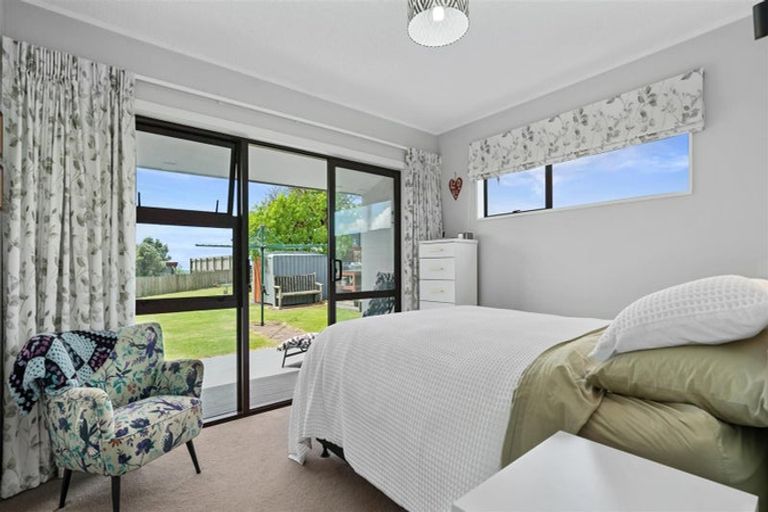 Photo of property in 575 Pukehina Parade, Pukehina, Te Puke, 3189