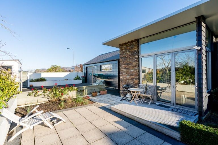Photo of property in 3 Sunninghurst Drive, Fairfield, Dunedin, 9018
