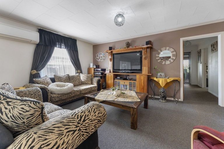 Photo of property in 3 Mabey Street, Eltham, 4322