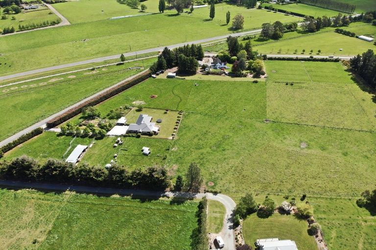 Photo of property in 492 Falvey Road, Levels, Timaru, 7975