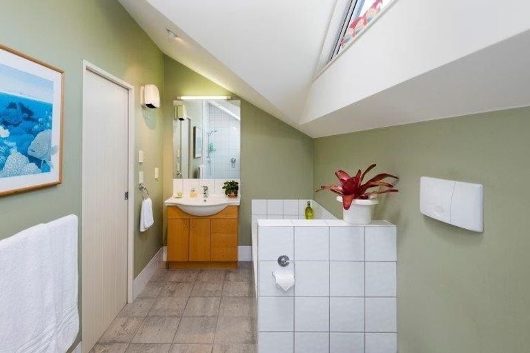 Photo of property in 4a Cleary Terrace, Cockle Bay, Auckland, 2014