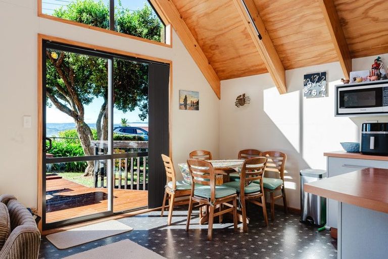 Photo of property in 533 Hoturoa Street, Kawhia, 3889