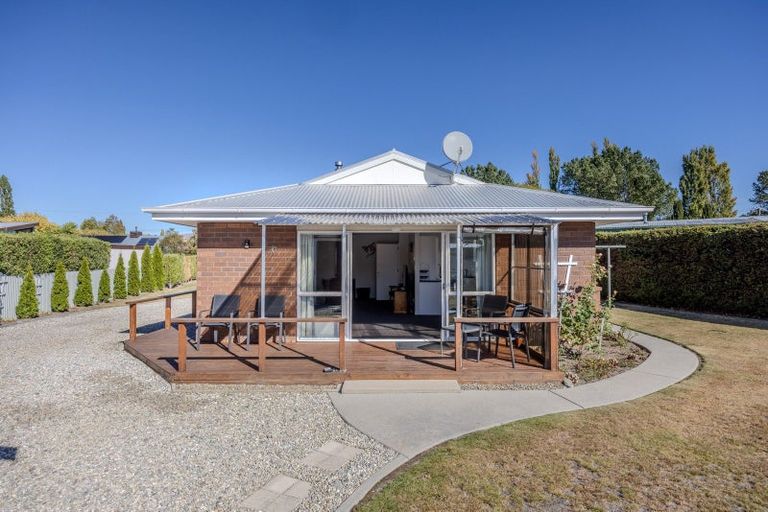 Photo of property in 14 Wairau Road, Albert Town, Wanaka, 9305