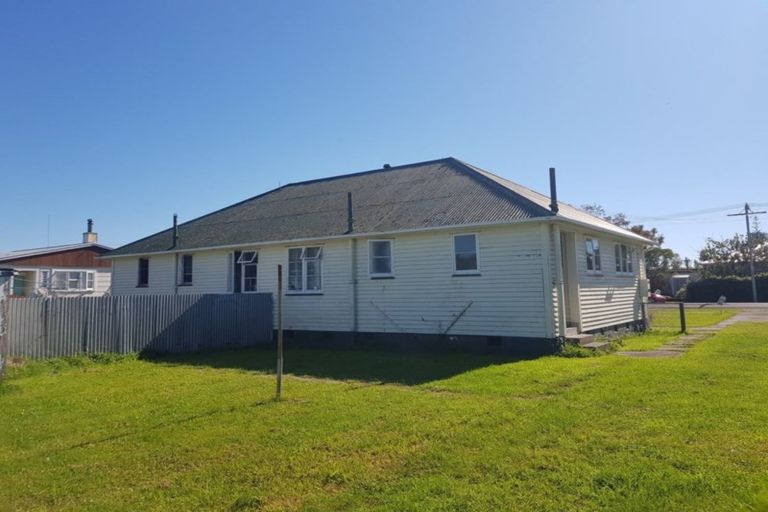 Photo of property in 116-118 Lucknow Street, Wairoa, 4108