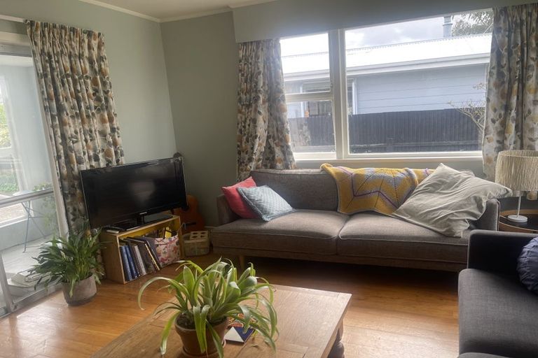 Photo of property in 19 Fisher Place, Carterton, 5713