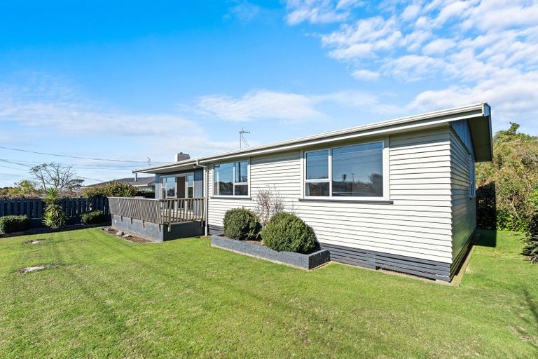 Photo of property in 4 Hua Street, Bell Block, New Plymouth, 4312