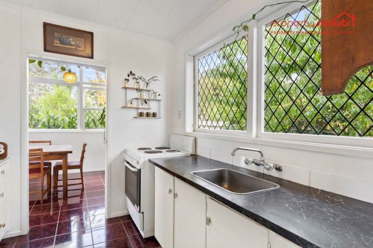 Photo of property in 5 Simpson Road, Ranui, Auckland, 0612