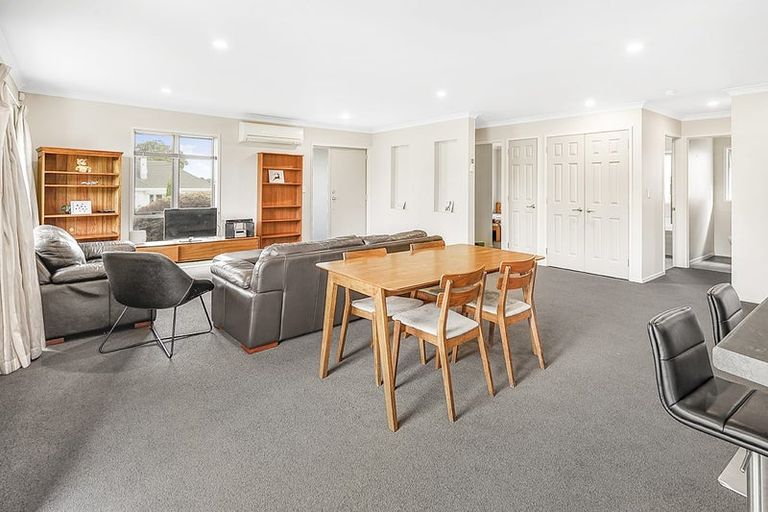 Photo of property in 25a Masters Avenue, Hillcrest, Hamilton, 3216