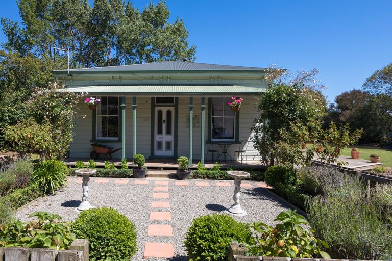 Photo of property in 307 Cambridge Avenue, Ashhurst, 4810