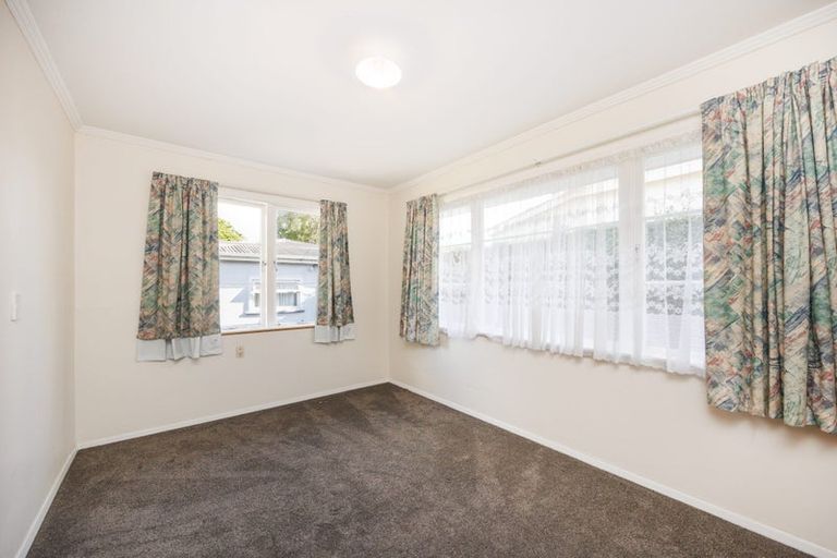 Photo of property in 90 Wood Street, Takaro, Palmerston North, 4410
