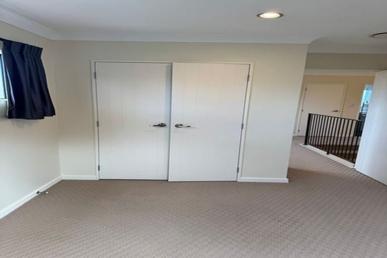 Photo of property in 3 Askerne Drive, Flat Bush, Auckland, 2016