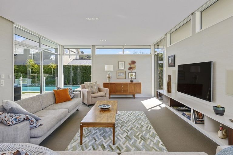 Photo of property in 18 Menzies Street, Sumner, Christchurch, 8081