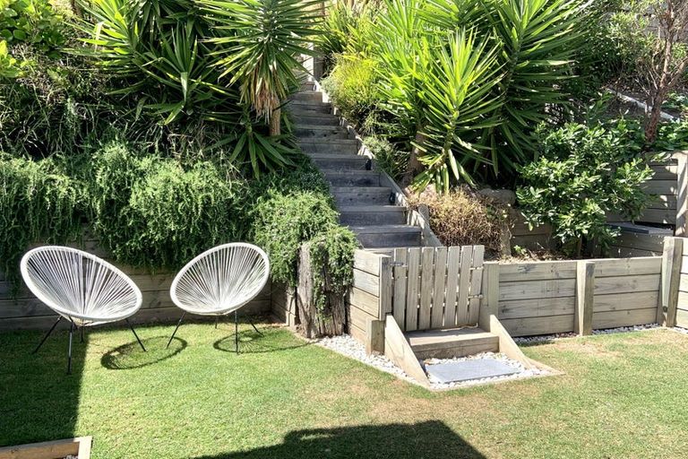 Photo of property in 62 Saint Davids Street, Lyttelton, 8082