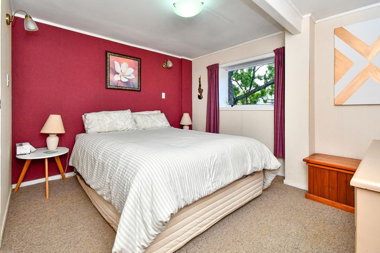 Photo of property in 21 Clark Road, Pahurehure, Papakura, 2113