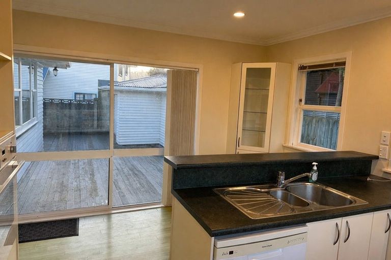 Photo of property in 73a Pretoria Street, Hutt Central, Lower Hutt, 5010