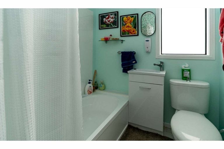 Photo of property in 87 Doves Bay Road, Kerikeri, 0294