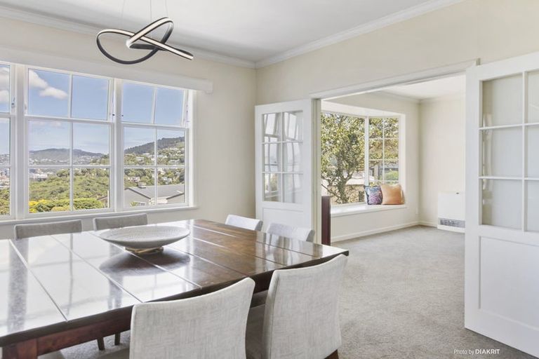 Photo of property in 34 Rama Crescent, Khandallah, Wellington, 6035