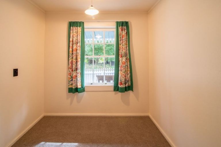 Photo of property in 60 Rue Grehan, Akaroa, 7520