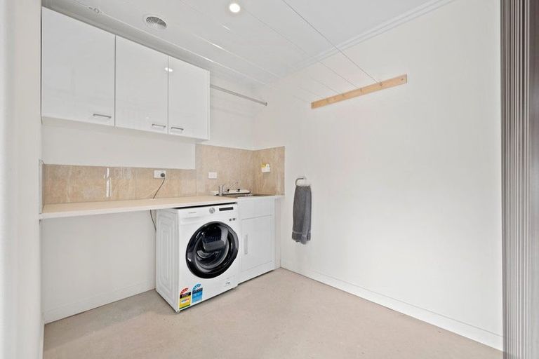 Photo of property in 29 Daniel Parade, Mangawhai, 0975