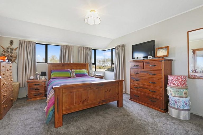 Photo of property in 79 Harvey Street, Waipahihi, Taupo, 3330
