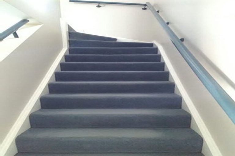 Photo of property in 2/485 Don Buck Road, Massey, Auckland, 0614