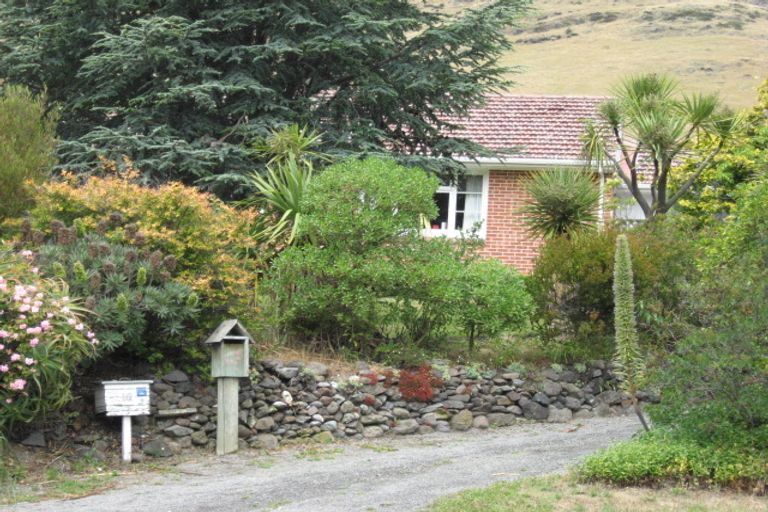 Photo of property in 18 Bridle Path Road, Heathcote Valley, Christchurch, 8022