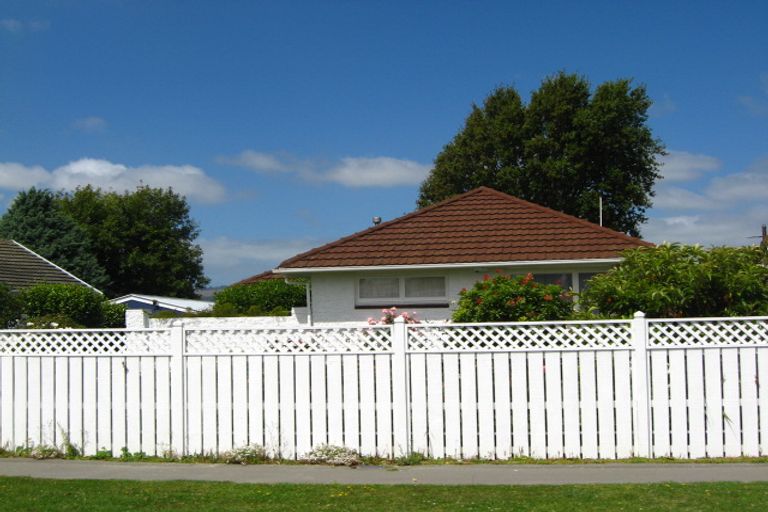 Photo of property in 30 Barrowclough Street, Hoon Hay, Christchurch, 8025