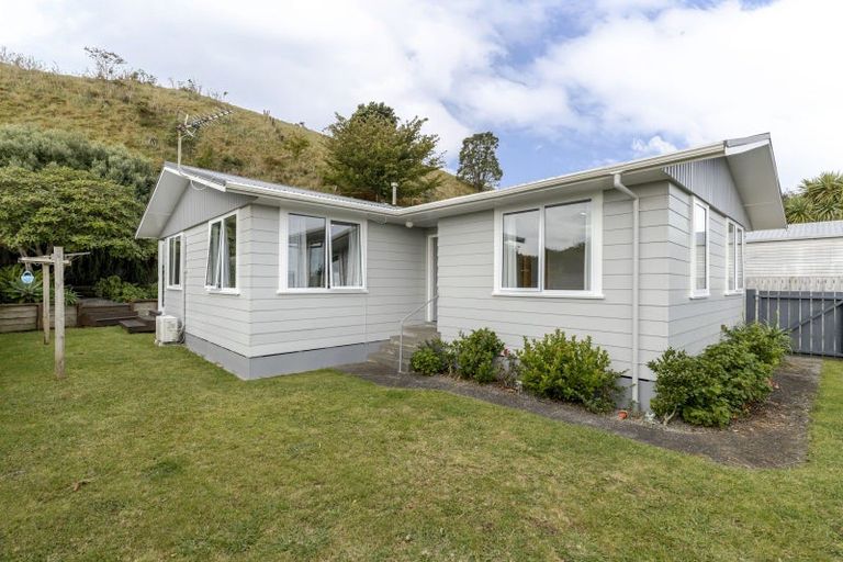 Photo of property in 69 Oranga Street, Westown, New Plymouth, 4310