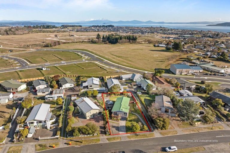 Photo of property in 11 Marshall Avenue, Richmond Heights, Taupo, 3330