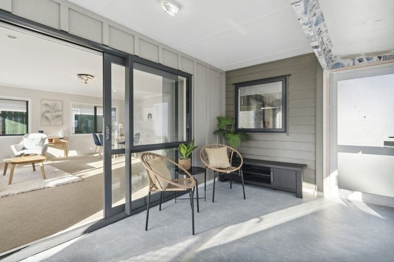 Photo of property in 94 Farmer Crescent, Taita, Lower Hutt, 5011