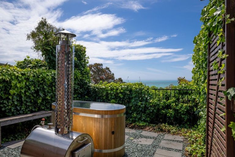 Photo of property in 9 Mount Pleasant Avenue, Beachville, Nelson, 7010