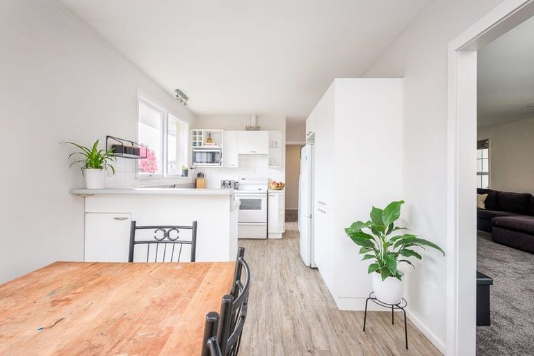 Photo of property in 161 Halswell Junction Road, Halswell, Christchurch, 8025