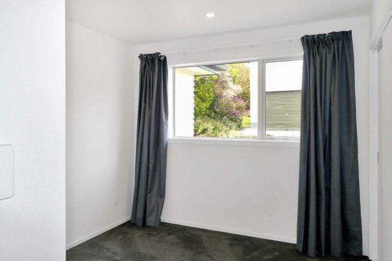 Photo of property in 20a Fraser Street, Wainuiomata, Lower Hutt, 5014