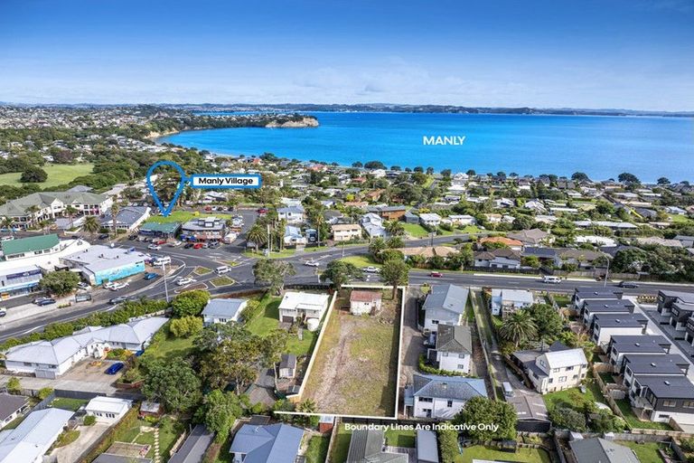 Photo of property in 929 Whangaparaoa Road, Manly, Whangaparaoa, 0930