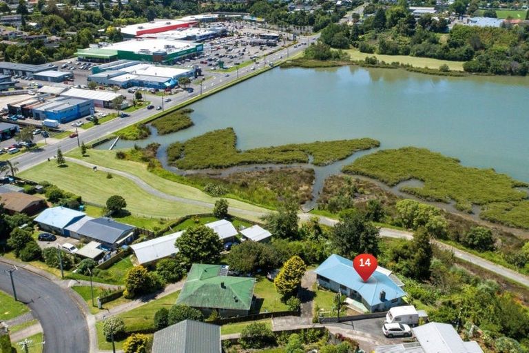 Photo of property in 14 Lloyd Street, Parkvale, Tauranga, 3112