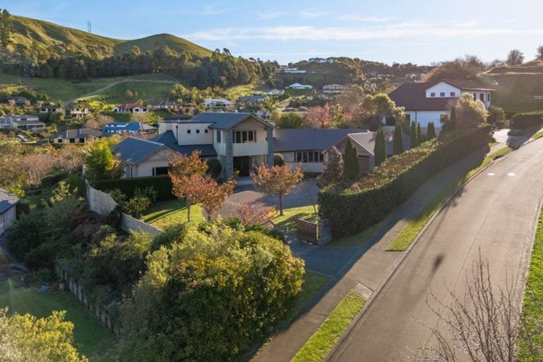 Photo of property in 12 Lakeview Terrace, Taradale, Napier, 4112