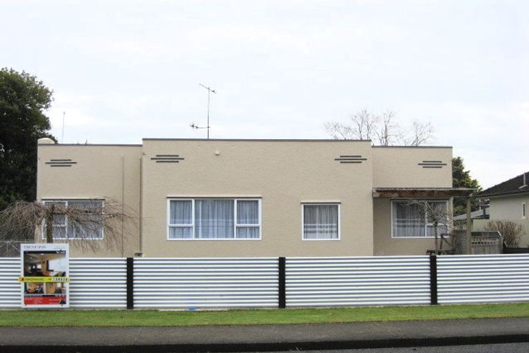 Photo of property in 817 Puriri Street, Raureka, Hastings, 4120