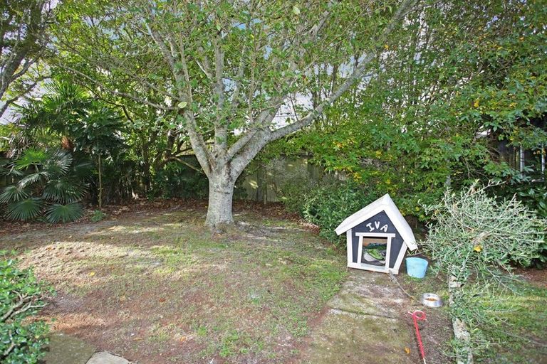 Photo of property in 159 Barber Road, Bombay, 2675