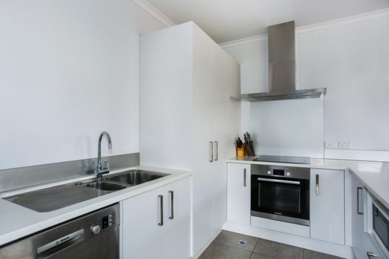 Photo of property in 1/107 Edinburgh Street, Pukekohe, 2120