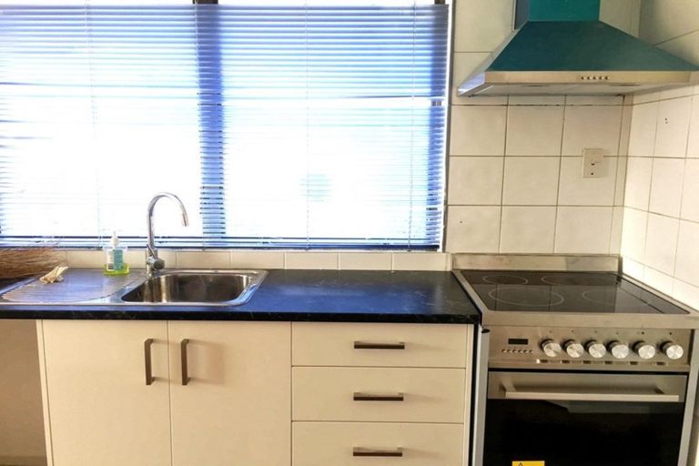 Photo of property in 15 Grantham Road, Papatoetoe, Auckland, 2025