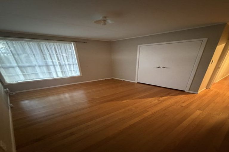 Photo of property in 36 Waipani Road, Te Atatu Peninsula, Auckland, 0610